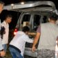 Jasad korban saat hendak dievakuasi polisi ke RS Bhayangkara, Senin 1 Juni 2026 dinihari tadi | Dok. Polda Lampung.