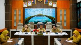 Bupati Pringsewu Riyanto Pamungkas saat mengikuti RDP Komisi II DPR-RI secara daring, Selasa 9 Juni 2026 | Dok. Humas Pemkab Pringsewu.