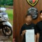 Kolase foto unggahan yang viral terkait sepeda motor dibegal di Pringswu dan saat HI memberikan keterangan di Mapolres Pringsewu, Senin 15 Juni 2026 | Dok. Humas Polres Pringsewu.