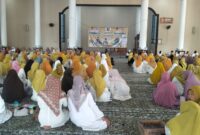 Ki Bollywood Isi Safari Dakwah Sambut 1448 Hijriah, Ketua TP-PKK Tanggamus Ajak Jaga Lisan, Pendengaran dan Pandangan