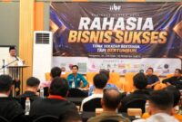Bupati Pringsewu Riyanto Pamungkas saat memberikan sambutan dalam kegiatan Indonesia Islamic Business Forum Series 2026 di Hotel Regency, Sabtu 20 Juni 2026 | Samuel/Media Prioritastv.com.