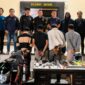 Keempat pelaku yang ditetapkan menjadi tersangka dugaan pencurian 30 TKP di Ulu Belu, Tanggamus, Minggu 21 Juni 2026 | Dok. Humas Polres Tanggamus.