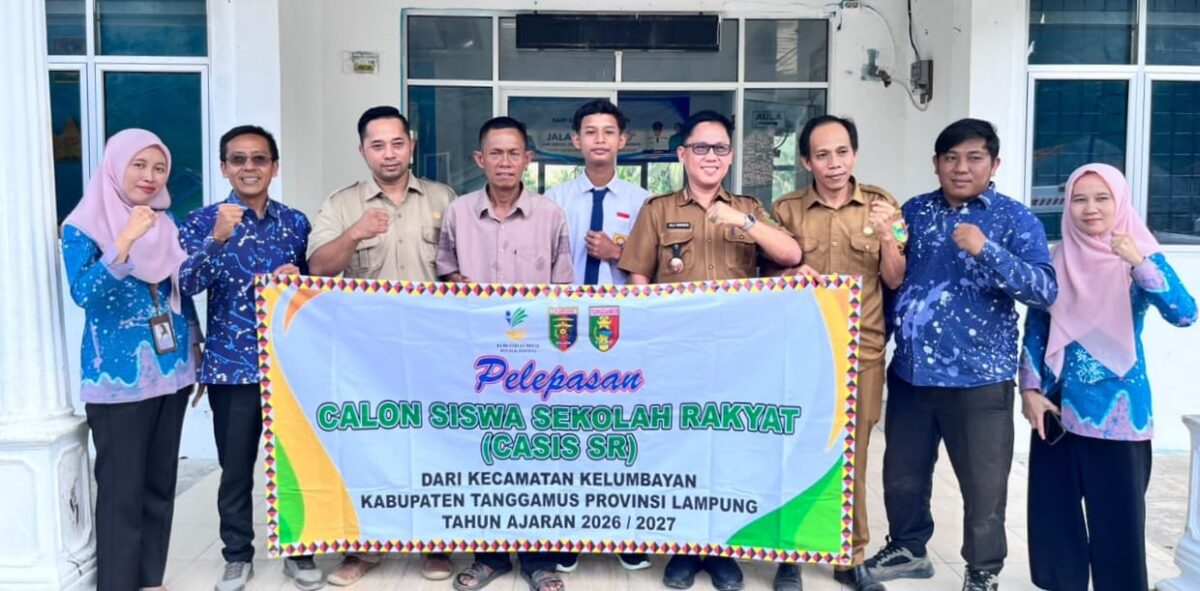 PSNK Kelumbayan saat foto bersama Ahmad Sulton sebelum berangkat ke Lampung Selatan, Selasa 28 Juli 2026 | Ist/Media Prioritastv.com.