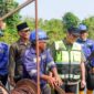 Bupati Pesisir Barat Dedi Irawan saat meninjau langsung dan peletakan batu pertama pembangunan jembatan penghubung 4 desa Way Haru Kecamatan Bengkunat, Kamis 27 Agustus 2026 | Dok. Dedi Irawan.