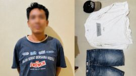 Kolase foto saat kebakaran di Desa Budi Aji, Kecamatan Simpang Pematang, Kabupaten Mesuji, Lampung, Minggu (30/8/2026) dini hari yang terekam kemera dan saat proses pemadaman | ist/Media Prioritastv.com.
