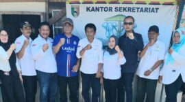 Foto bersama usai pembentukan pengurus baru Laskar Lampung di Pantai Muara Indah, Minggu 2 Agustus 2026 | Dok. Laskar Lampung Tanggamus.