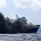 KMP Mutiara Santosa 2 rute Surabaya-Makasar saat terbakar di Perairan Utara, Madura, Minggu 2 Agustus 2026 | ist/Media Prioritastv.com.