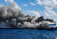 KMP Mutiara Sentosa 2 yang melayani rute Surabaya-Makassar terbakar di perairan utara Madura, Minggu (2/8/2026) | ist/Media Prioritastv.com.