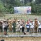 Panen bawang putih di Pekon Datarajan, Kecamatan Ulubelu, Selasa (4/8/2026) | Dok. Humas Polres Tanggamus.