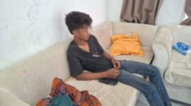 IM, pencuri yang ditangkap di Pekon Wates, Kecamatan Gadingrejo, Kabupaten Pringsewu, Selasa (4/8/2026) pagi, usai tertidur di rumah korban | ist/Media Prioritastv.com.