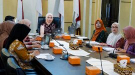 Wagub Lampung Jihan Nurlela saat memimpin rapat secara virtual dari Ruang Sakai Sambayan, Kantor Gubernur Lampung, Kamis 6 Agustus 2026 | ist/Media Prioritastv.com.