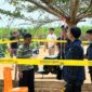 Polisi saat melakukan identifikasi dan meminta informasi kepada para saksi di Desa Cempaka Timur, Sungkai Jaya, Lampung Utara | Jumat 6 Agustus 2026 | Dok. Polres Lampung Utara.