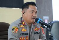 Wakapolres Tanggamus Kompol Fredy Aprisa saat memberikan penegasan kepada personelnya di Aula Paramasatwika, Senin 10 Agustus 2026 | Dok. Humas Polres Tanggamus.