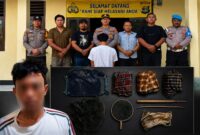Kolase foto tersangka yang berhasil ditangkap dan barang bukti yang diamankan polisi, Rabu 12 Agustus 2026 | Dok. Humas Polres Tanggamus.