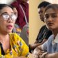 Kolase foto penjahit viral bernuansa rasis bernama Sintya dan gadis Hilda yang menjadi korban rasisme saat mediasi yang dipimpin anggota DPD-RI Bali, AWK | Dok. Tangkapan Layar Video.