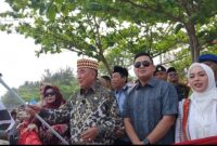 Wakil Ketua I DPRD Tanggamus M. Rangga Putra Hakim saat mendampingi Bupati Tanggamus H. Moh. Saleh Asnawi di Pantai Muara Indah, Kota Agung, Jumat 14 Agustus 2026 | Herdi/Media Prioritastv.com.