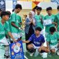Penyerahan hadiah kepada salah satu juara dalam final turnamen NADI Lampung 2026 di GOR Kota Agung, Tanggamus, Selasa 22 September 2026 | Herdi/Media Prioritastv.com.