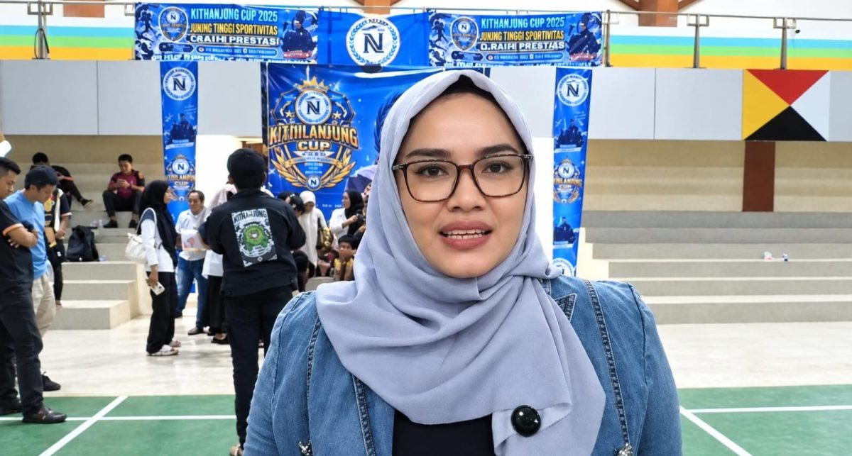 Ketua Yayasan Nusantara Alam Abadi, Firlinda saat memberikan keterangan pers usai berakhirnya NADI Lampung Cup 2026 di GOR Kota Agung, Tanggamus, Selasa 22 September 2026 | Herdi/Media Prioritastv.com.