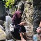 Kolase foto video beredar dugaan remaja putri dan lelaki dewasa di Cuhup Pendahatan, Kecamatan Mulak Ulu, Kabupaten Lahat, Sumatera Selatan, viral di media sosial.