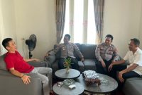 Kapolsek Pesisir Selatan Pesisir Barat Kunjungi Forkopimcam dan Tokoh Masyarakat