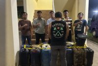 Tersangka dan barang bukti yang diamankan Satreskrim Polres Tanggamus.