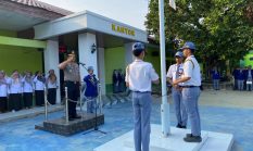 Waka Polres Pesisir Barat Jadi Pembina Upacara di MAN 1 Pesisir Tengah, Ingatkan Pelajar Bahaya Narkoba dan Tawuran