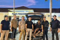 M. Asep (40), tersangka pencurian dua unit gadget milik warga Pringsewu setelah ditangkap sesampainya di Mapolsek Pringsewu Kota, Sabtu 24 Oktober 2026 | Dok. Humas Polres Pringsewu.