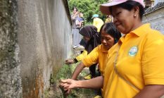 Green Policing, Polres Tanggamus Bersihkan Lingkungan Pura Tirtha Amerta