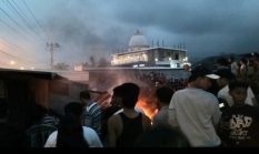 Kebakaran Warung Dekat SPBU Kota Agung, Damkarmat Tanggamus Kerahkan 12 Personel